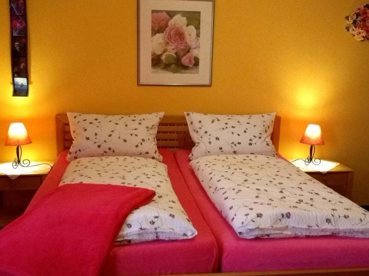 Pension Lange Cochem Exterior foto
